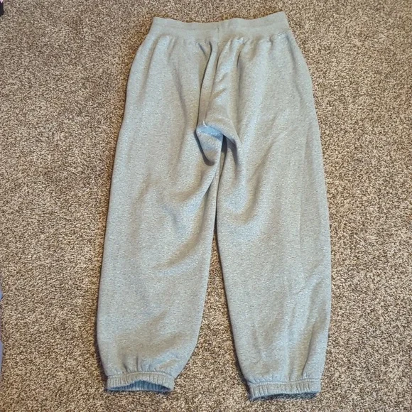 Nike Sportswear Club Fleece Oversized Sweatpants - Picture 5 of 5